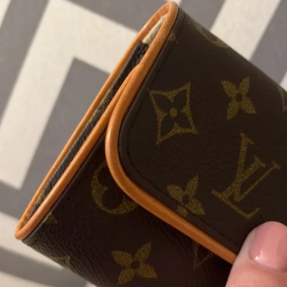 Auth Louis Vuitton Monogram Pochette Twin PM - Picture 9 of 11